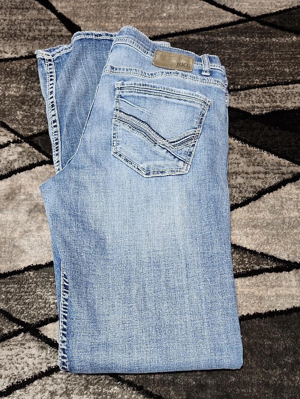 BKE TYLER EMBROIDERED STRAIGHT-LEG LONG-LENGTH DENIM JEAN